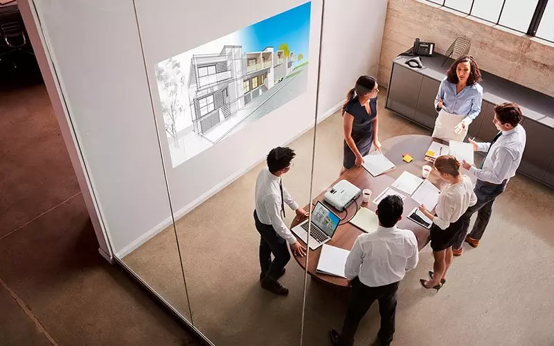 EPSON projektori – idealni za kućnu, obrazovnu i poslovnu upotrebu